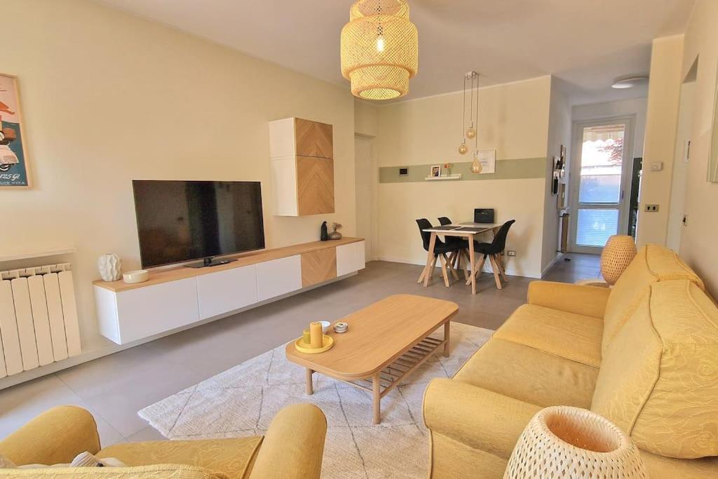 Europa Pool Apartment Μπαρντολίνο Εξωτερικό φωτογραφία